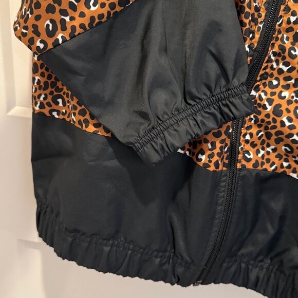 Nike Cheetah Print Leopard Windbreaker Track Jacket 3/4 sleeves, Size Large - Picture 8 of 13